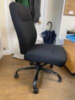 Dams-Porter-Bariatric-Operator-Chair-with-Black-Fabric-Seat-Back.jpg