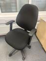 Gentoo-Vantage-100-2-Lever-Operators-Chair-with-Adjustable-Arms-3-2.jpg